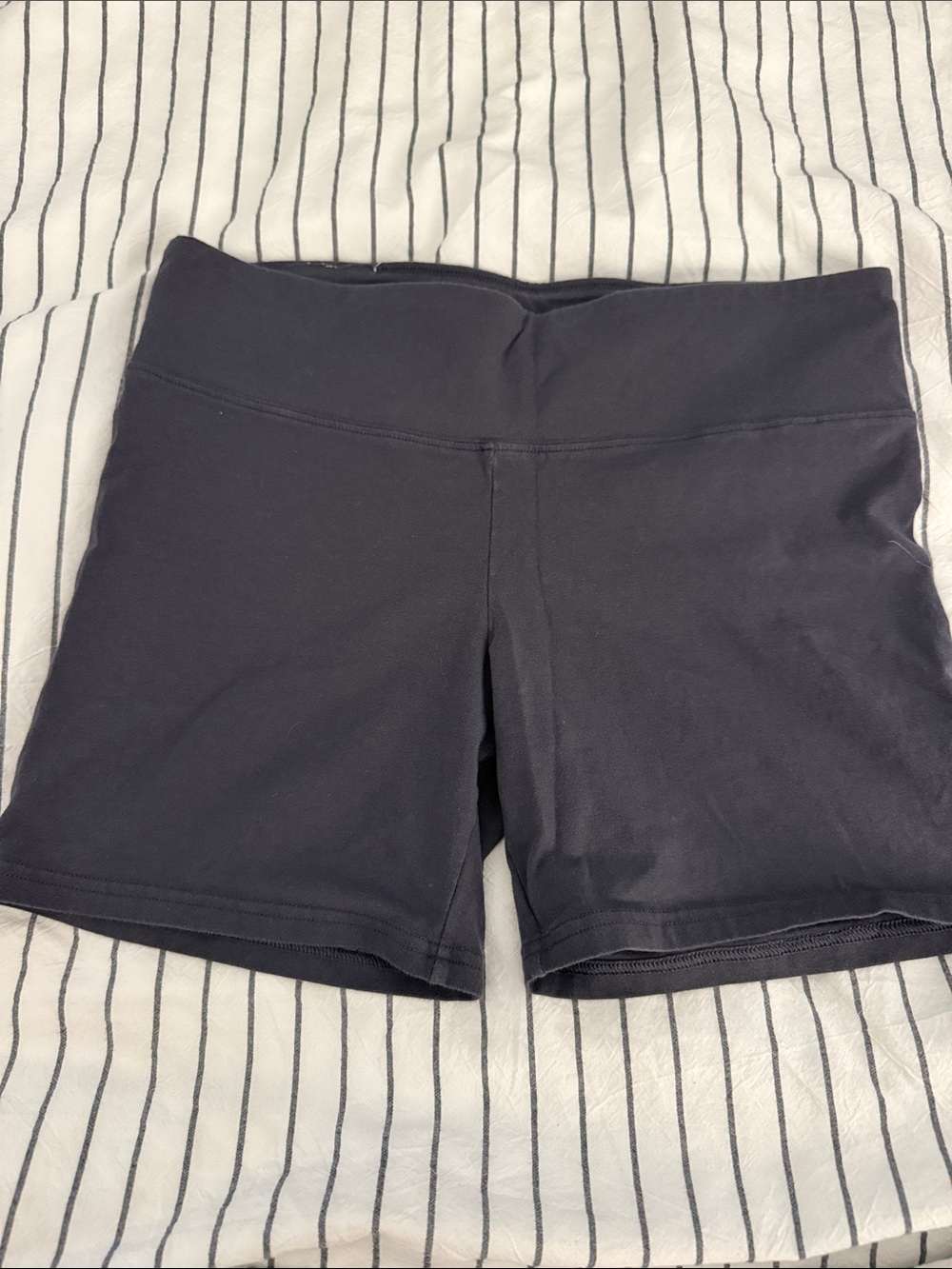 Aritzia Gray High-Rise Bike Shorts